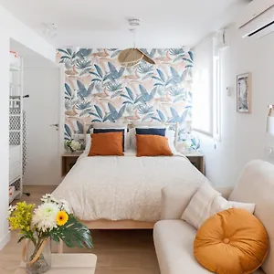 Cozy Living , Madrid Spain
