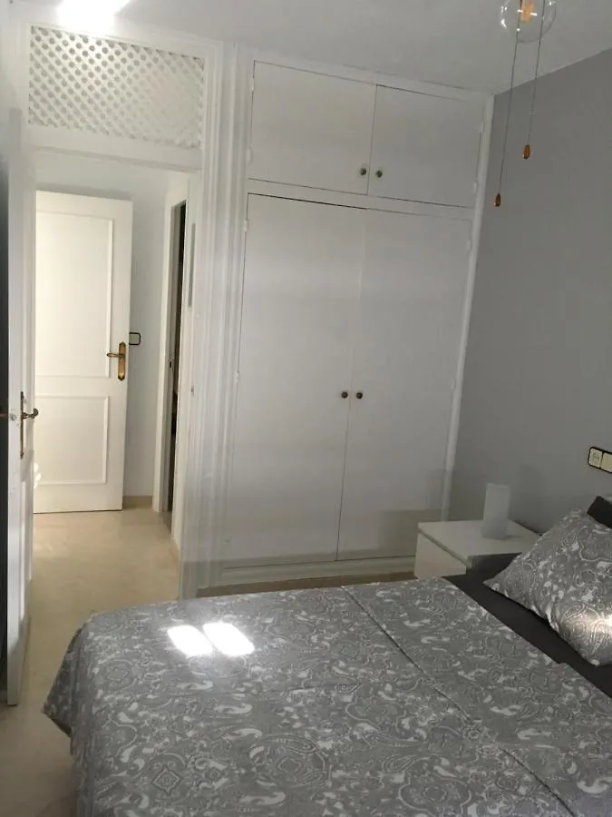 פואנגירולה Apartamento Trinidad Mit Netflix